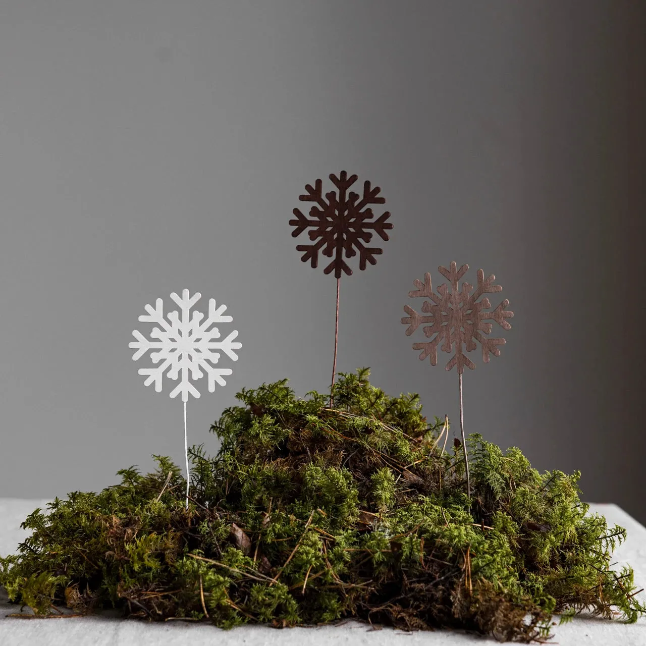 Adelöv White Snowflake Stick Decoration by Storefactory