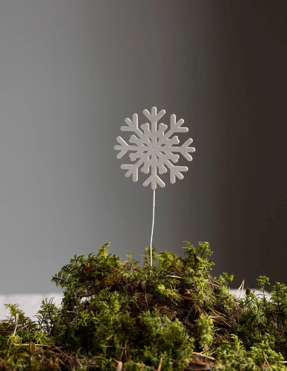 Adelöv White Snowflake Stick Decoration by Storefactory