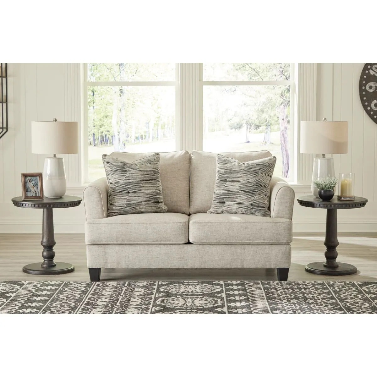 Callisburg Loveseat