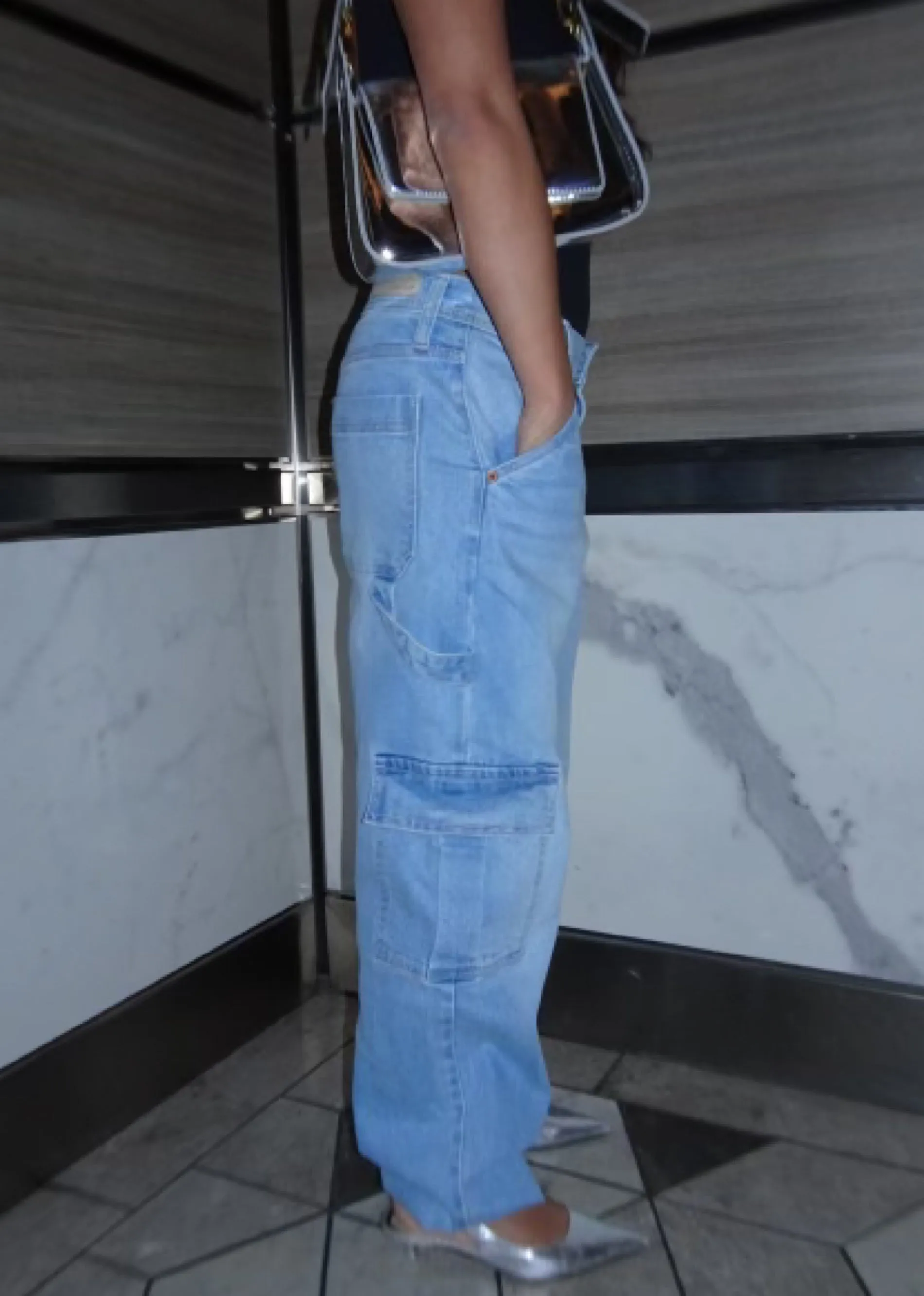 Energy Low Rise Cargo Jeans ★ Light Wash