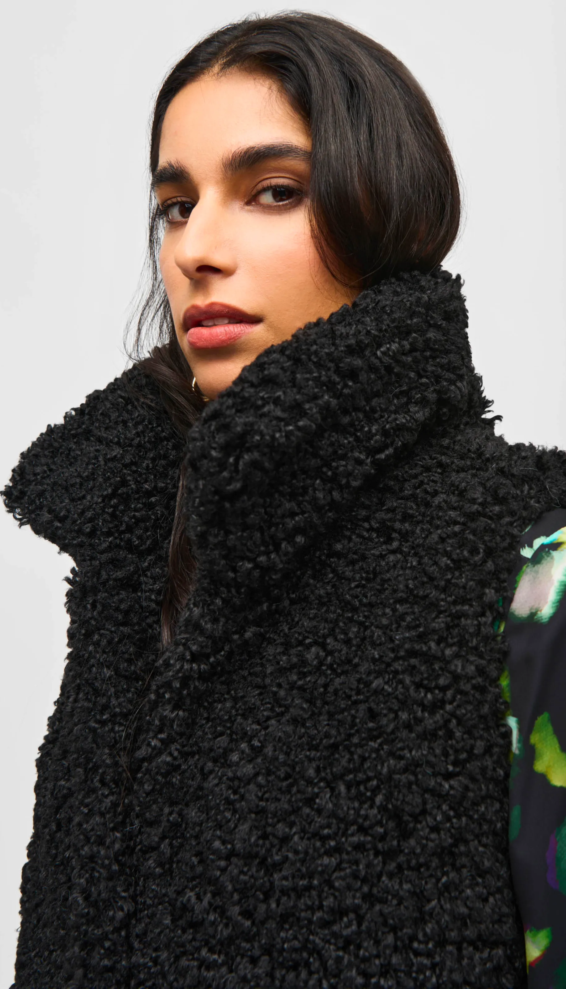 Faux Fur Sleeveless Vest