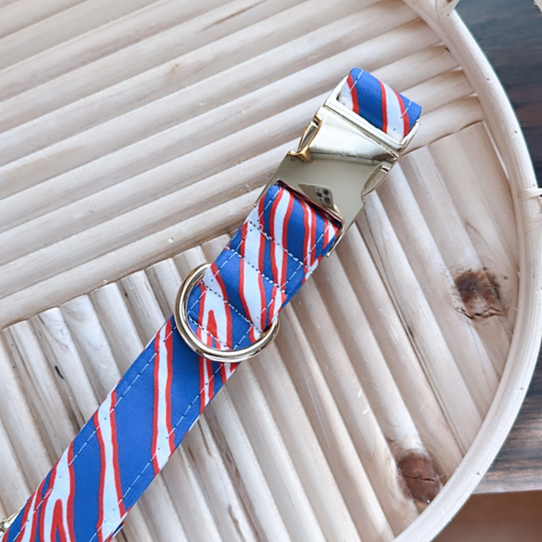 GOLD Buffalo Collar