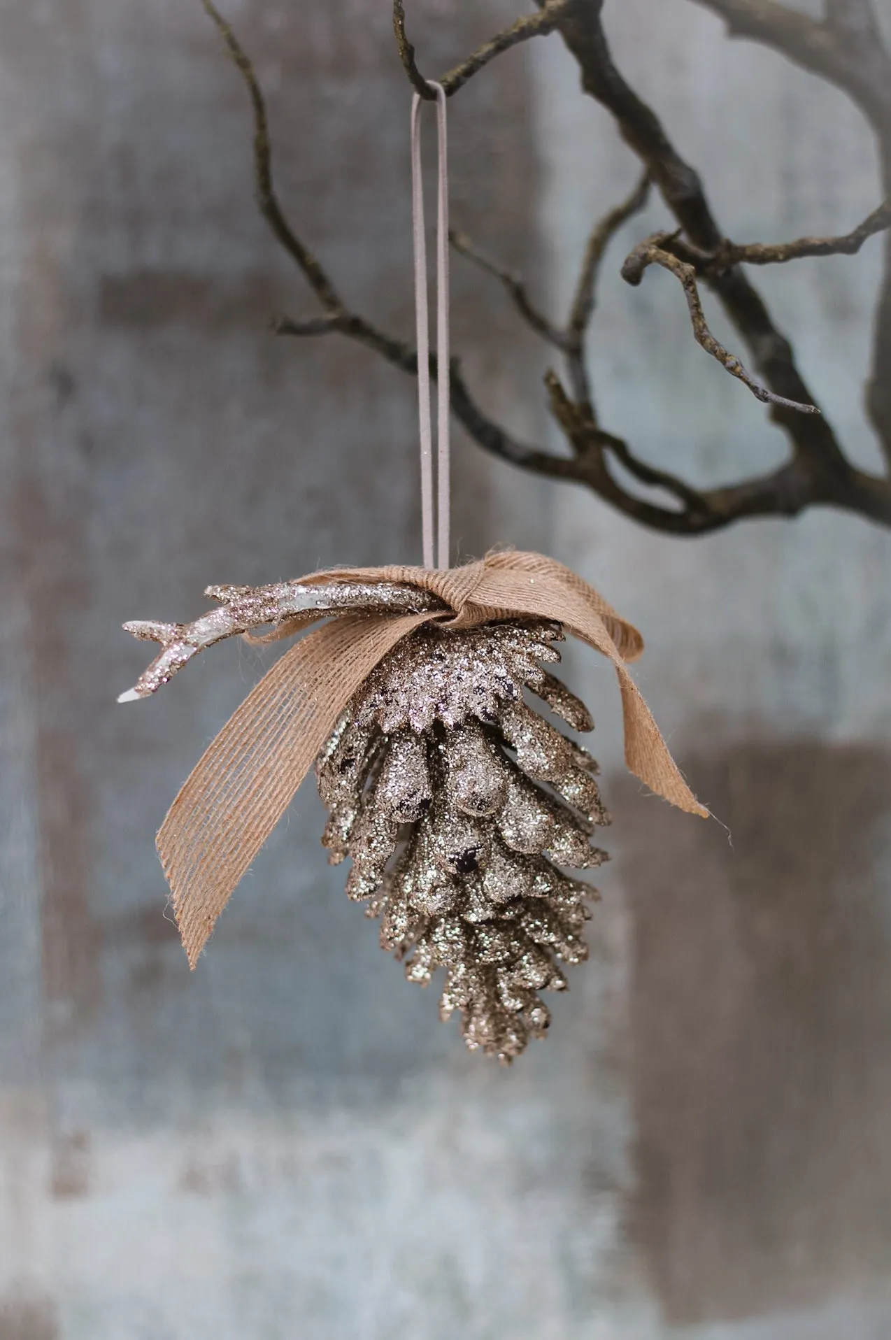 Gold Glitter Pine Cone With Hessian Bow Tree Hanger