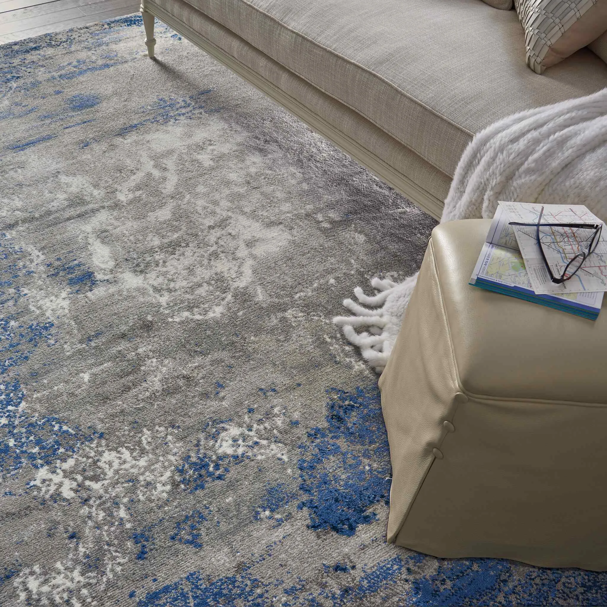 Twilight TWI22 Modern Rug