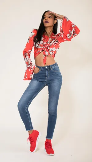 Wholesale Dark Blue High Rise Frayed Bottom Leg Skinny Jeans with Stretch - NEW PACK