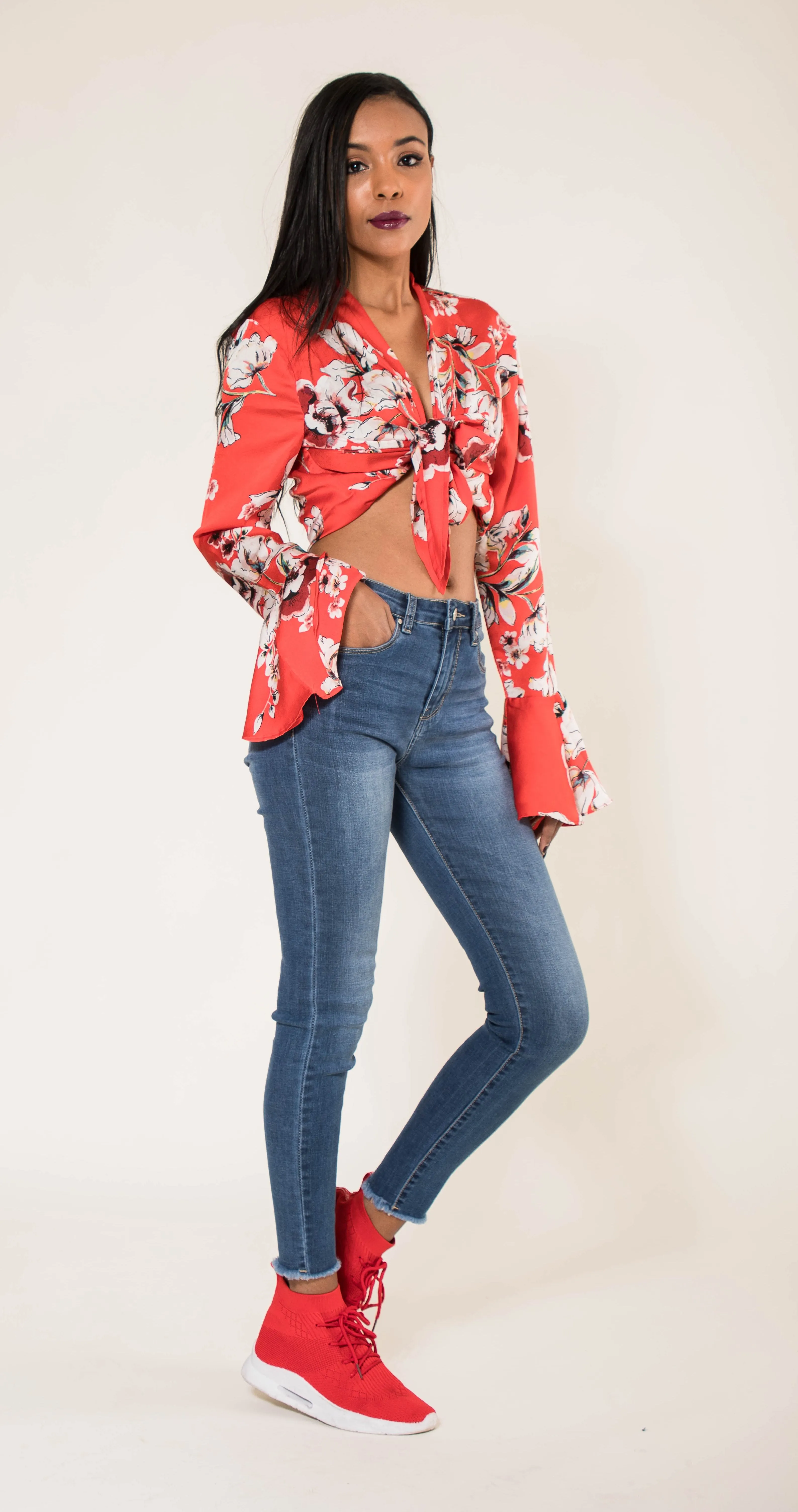 Wholesale Dark Blue High Rise Frayed Bottom Leg Skinny Jeans with Stretch - NEW PACK